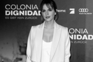 Emma Watson Wearing Behno on People.com